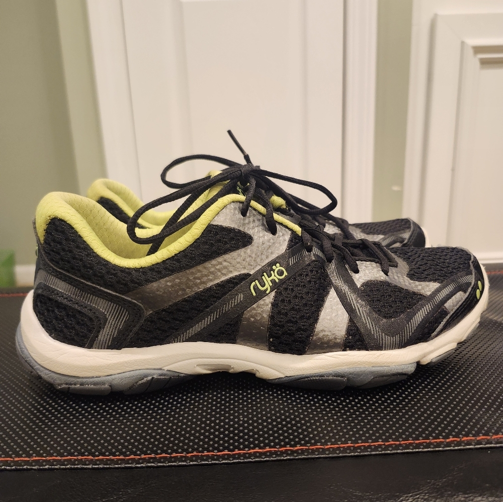 Ryka Influence Cross Trainer Size 7.5